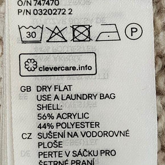 H&M Beige Shaggy Tassel Boho Hippy Festival Long Open Fringe Sweater Size Small - Picture 11 of 11